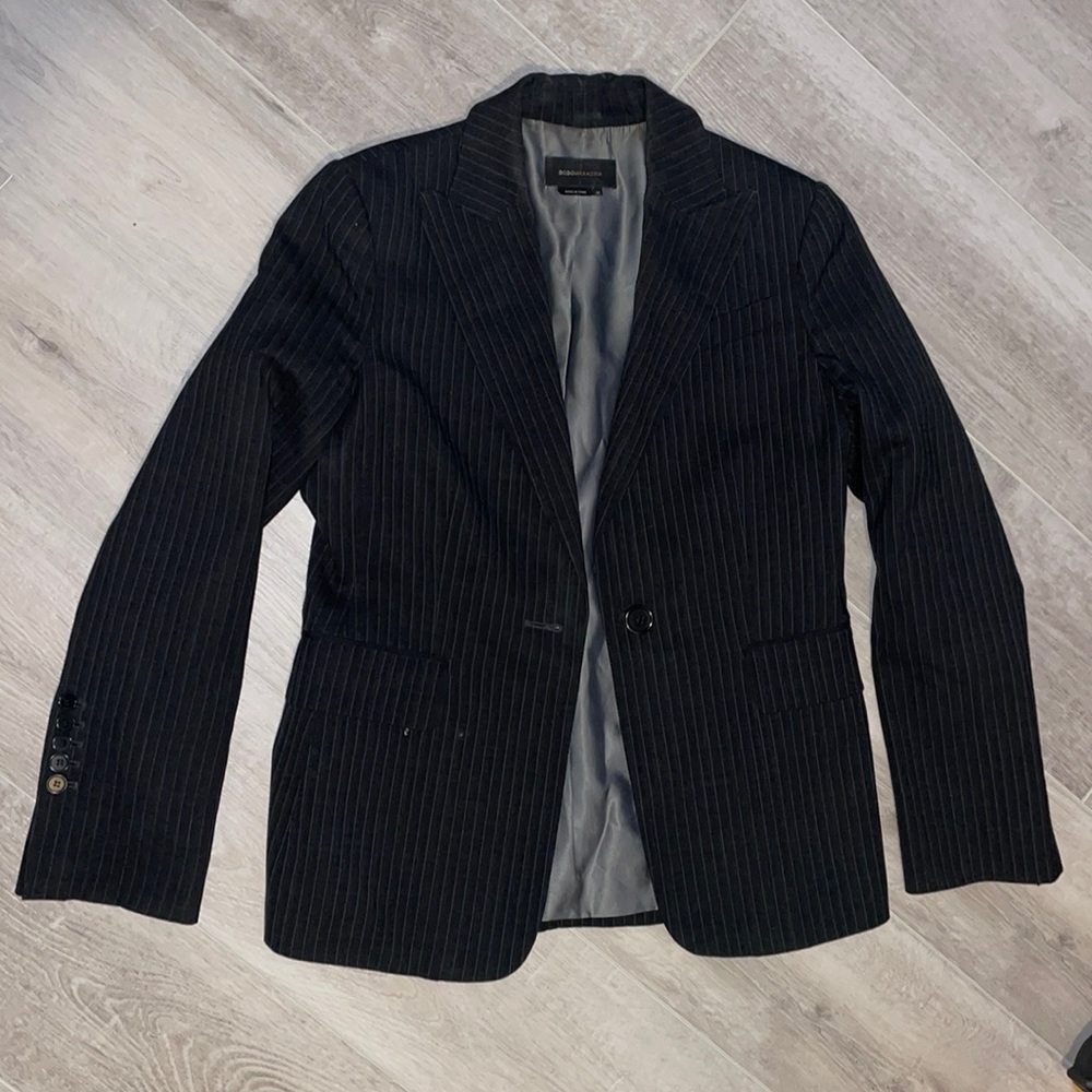 BCBG MEDIUM BLAZER